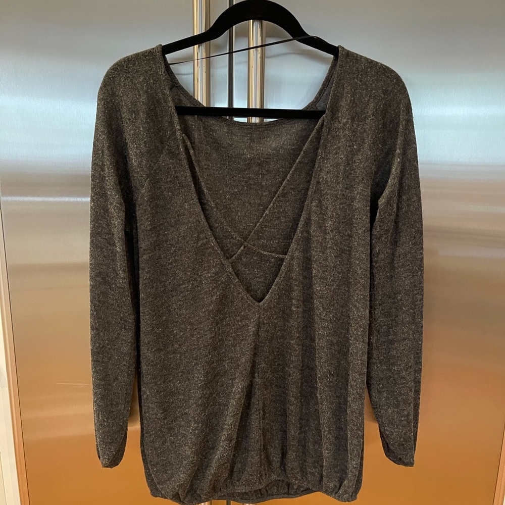 Urban Outfitters Open Back Gray Sweater Size Small